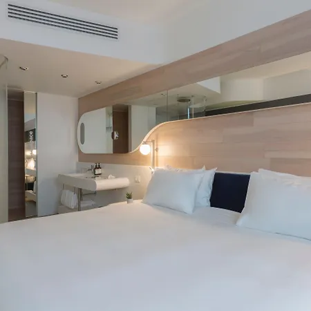 מלון Voco Milan-fiere By Ihg 4*