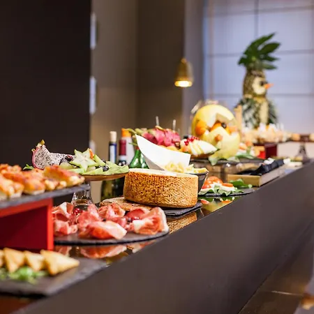 ホリデイ ガリバルディ ステーション ホテル ミラノ