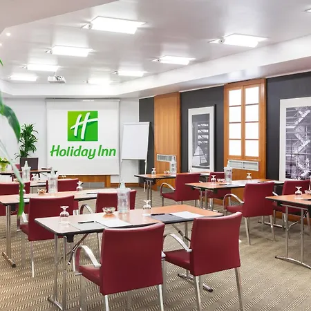 ホリデイ ガリバルディ ステーション 4*