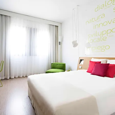 Отель Novotel Nord Ca' Granda