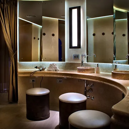 Chateau Monfort - Relais & Chateaux Hotel