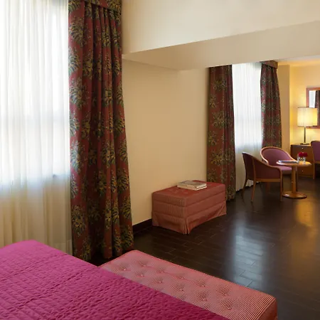 Starhotels Business Palace Hotel Milão