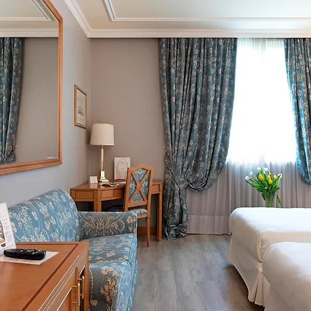 Hotel Royal Garden Milano 4*