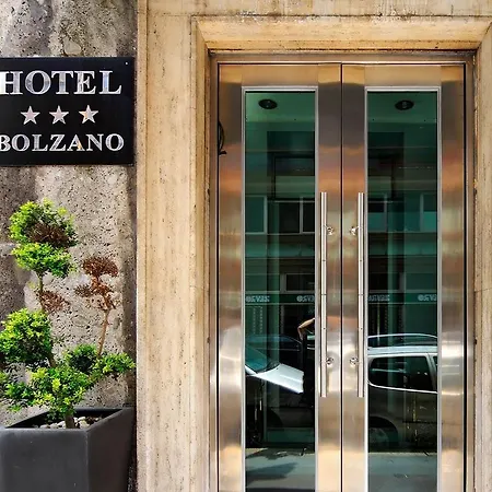 Szálloda Bolzano Milánó
