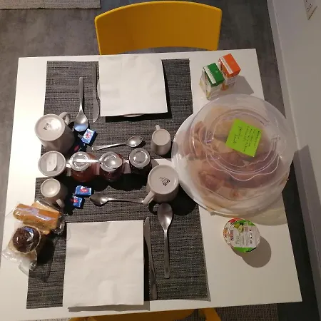 Gioli Couette-café Milan