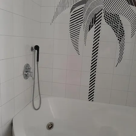 Apartmán App Elegante Con Terrazzo Zona Centrale X 4 Persone *