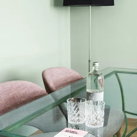 Adore Lägenhetshotell Milano