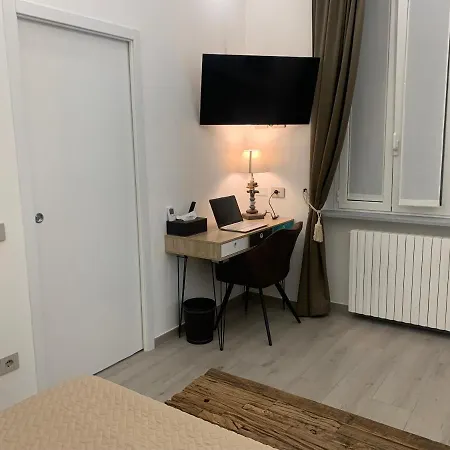 Ripa150 - Smart - Prada Bocconi Ieo Ied Forum Assago Navigli Duomo15min Apartamento *