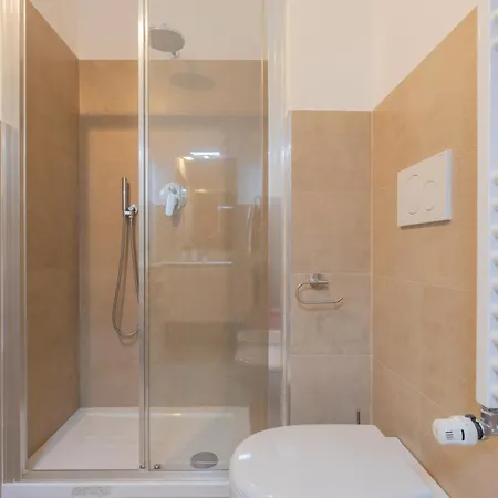 Apartman Design Premium In Center - Homeunity