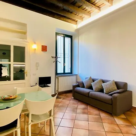 Sweet Navigli S1 * Milaan