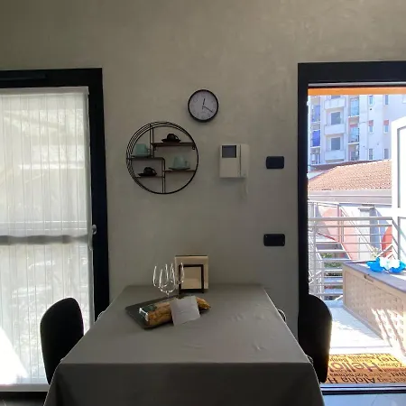 Casamartanavigli Lägenhet