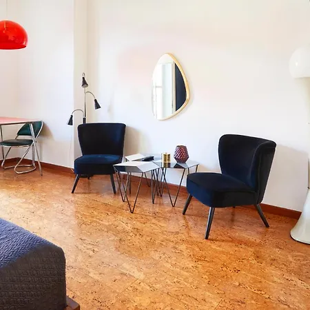 Stellar 70 Style Studio With Terrace-heart Of Apartamento