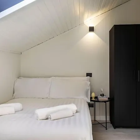 Stupendo Duplex In Centro A Milano