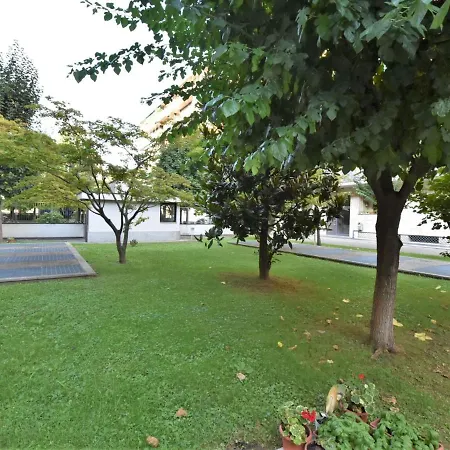 Fra Cristoforo By Interhome * Milán