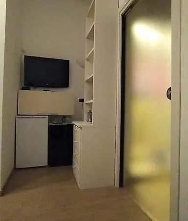 Edith Home City Life Apartment *