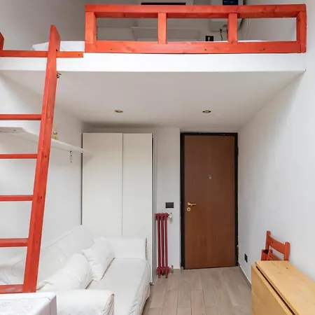Citta' Studi Poggi 7 Appartement Milaan