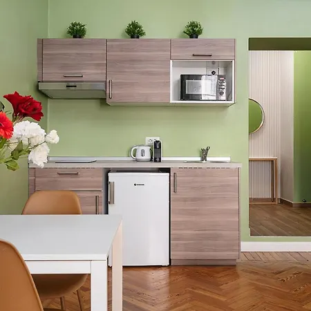 Appartement Italianway Easy - Monza 39 *