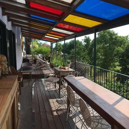 With Terrace And Loft With Garden In Naviglio Pavese Maison d'hôtes