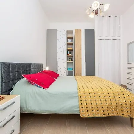 Liberty House, In Stile Retro! Appartement