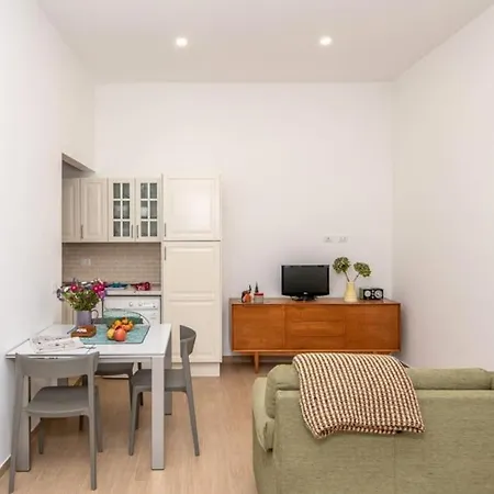 Appartement Liberty House, In Stile Retro! Milaan