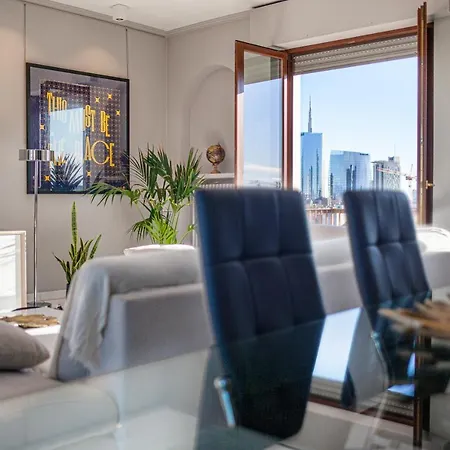 Stelvio Rooftop - Penthouse Skyline With Terrace And Jacuzzi * Milan