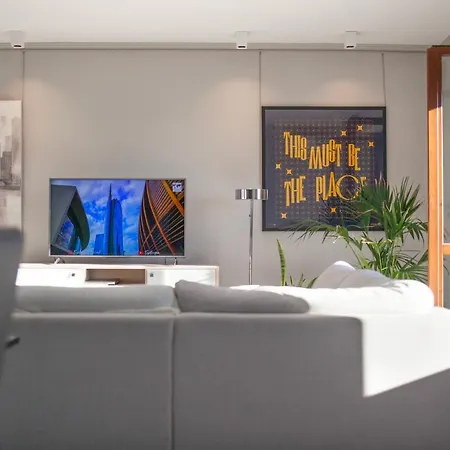 Appartement Stelvio Rooftop - Penthouse Skyline With Terrace And Jacuzzi