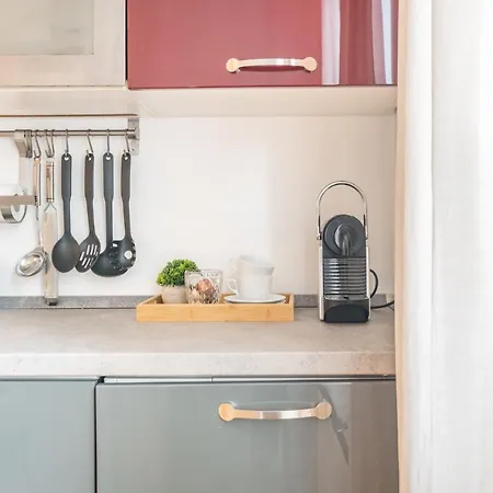 Easylife - - Kramer 29 - Risorgimento ميلان