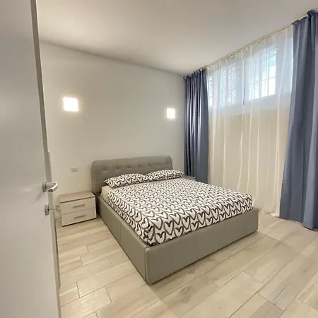 New In Central Apartamento