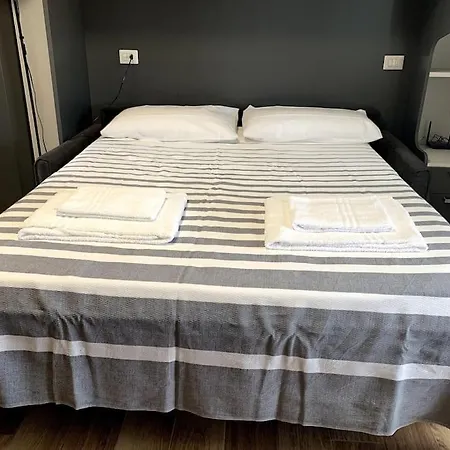 Free Parking Il Terrazzino ⭑⭑⭑⭑⭑