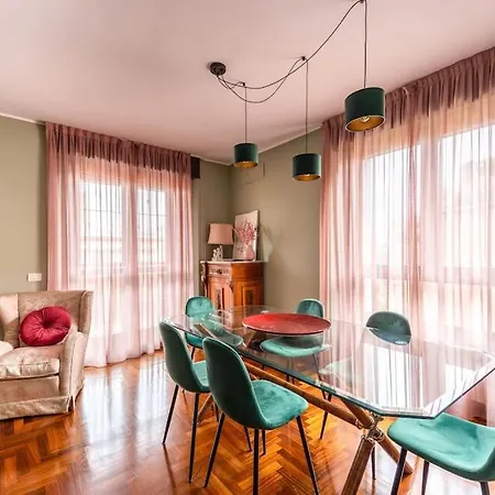 Apartamento Navigli-duomo Big House With Free Parking • Top!