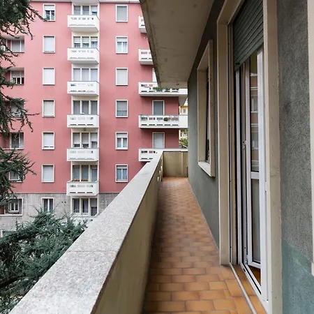 Living Isola * ミラノ