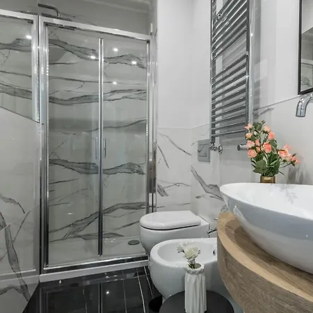 Corso Buenos Aires Elegant 5 Stars *
