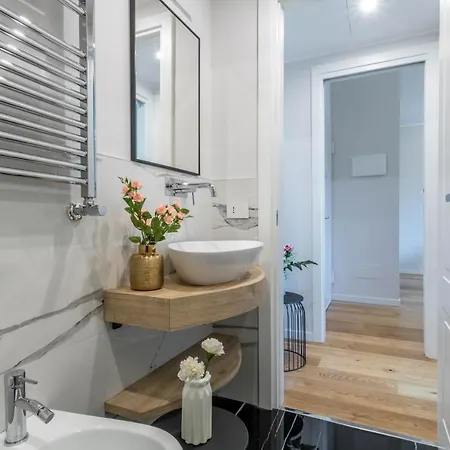 Corso Buenos Aires Elegant 5 Stars Milano
