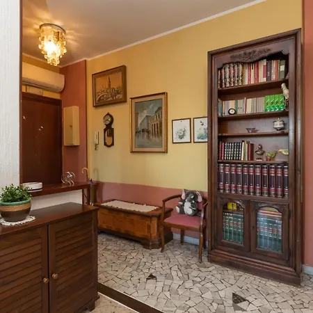 Apartmán I Host - Ande 12 Milán