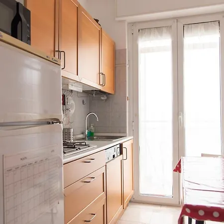 Youhosty - Boifava 48 アパート ミラノ