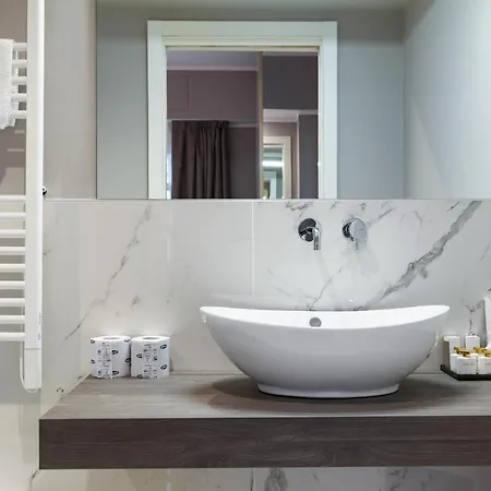 Prestige Boutique -piazza Duomo Apartman Milánó