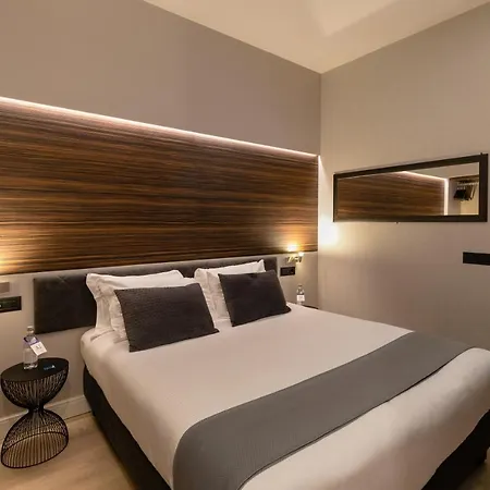 Ah - Duomo Essence Hotel 3*