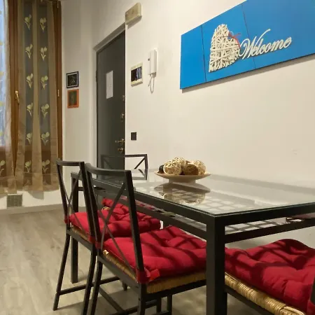 Apartamento Trilocale In Piazza Duomo