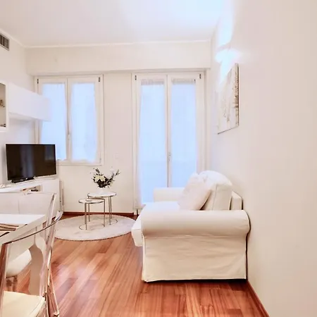 Easylife - Elegante Bilocale A Due Passi Dal Colorato Quartiere Di Porta Venezia Daire