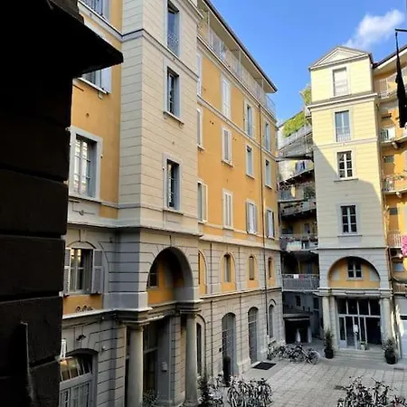 Tortona, 12 - Tra Fashion E Design *