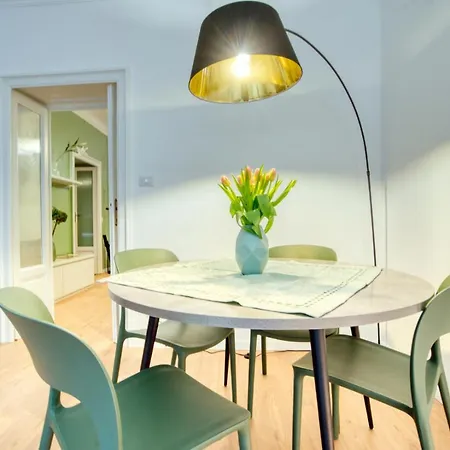 Guesthost - Urban Relax, Bilocale Di Charme In Zona Moscova X3 * 米兰