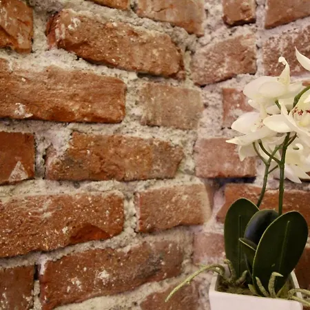 Al Direzionale - Station Διαμέρισμα *