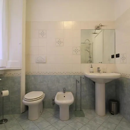 Al Direzionale - Station