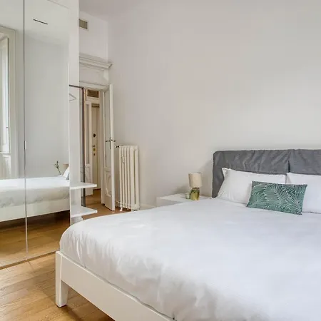 Hostmate - - Montegrappa - Brera * Mailand