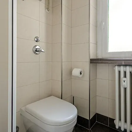 Mac Mahon - Two Bedrooms Milan