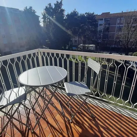 Appartement Accomodo Mit12 Trivano Linate *