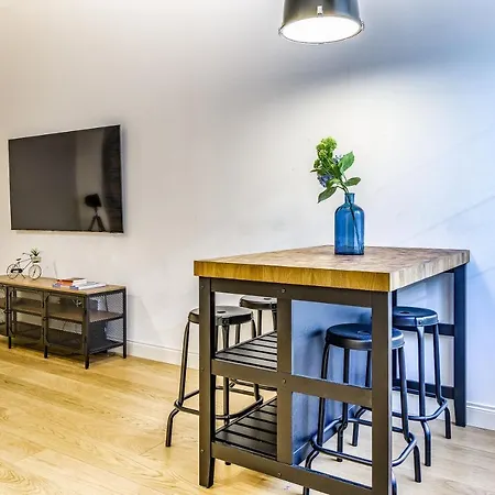Beplace In San Babila Apartamento *