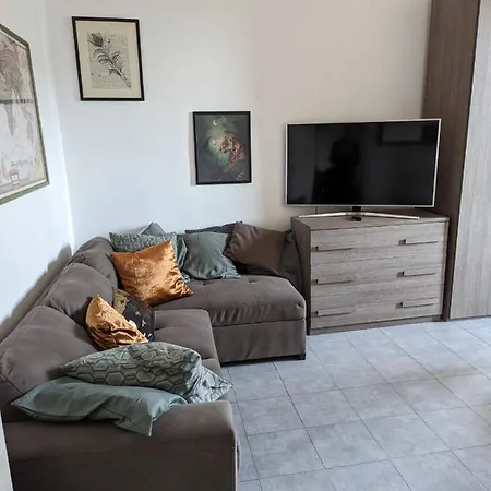 Annetta's Bovisa شقة