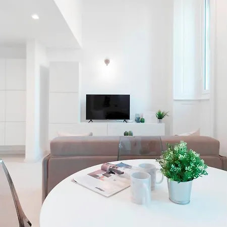 Italianway - Tortona 8 * Milan