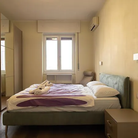 Bilocale Moderno Ed Esclusivo Апартаменты *